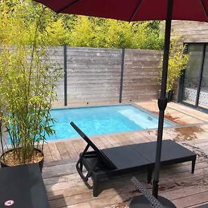  Hébergement de vacances Loft Privatise Avec Xxl Et Piscine Chauffee